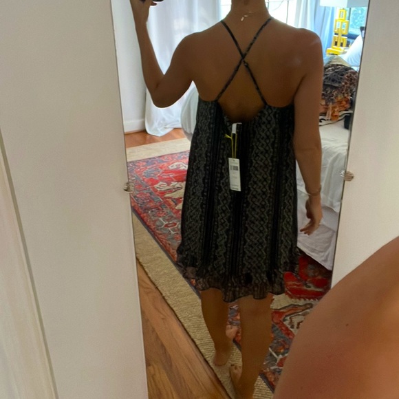 BCBGeneration - Picture 2 of 6